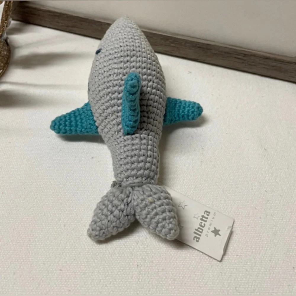 ALBETTA Premium Ltd CROCHET SHARK RATTLE